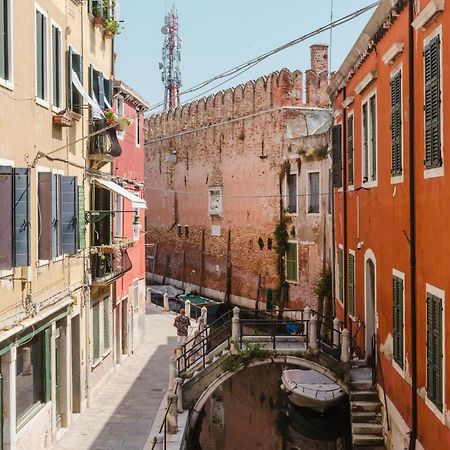 Nice Apartment In Venezia With Kitchen Bagian luar foto